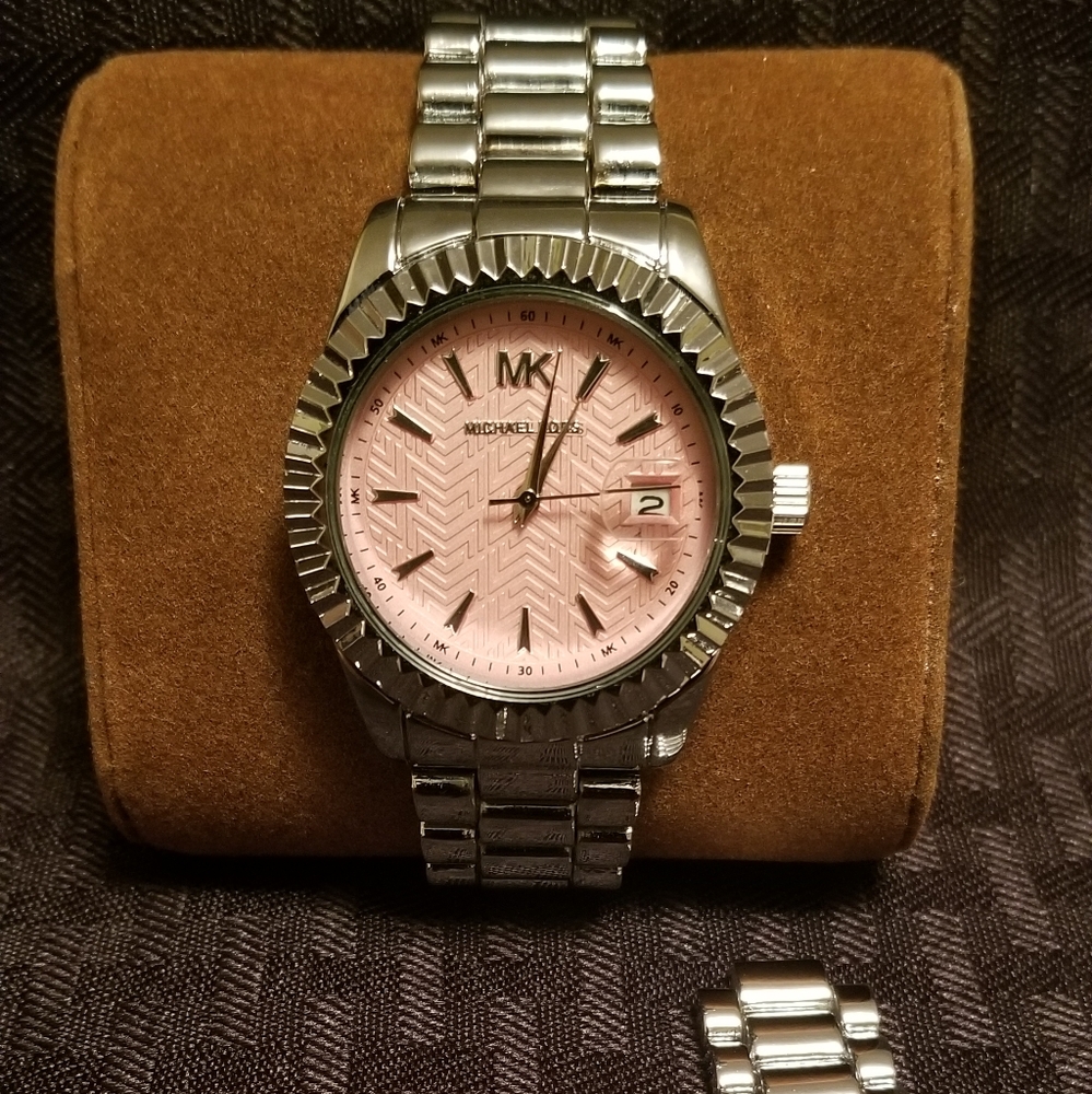 Womens watch